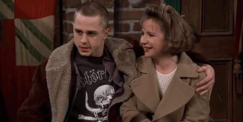 ازدواج برادر فیبی با اختلاف سنی زیاد | مدیا زبان