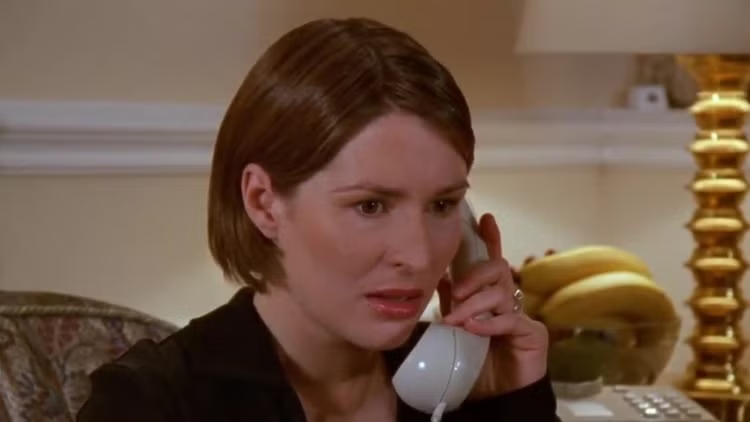 امیلی بازیگر سریال فرندز | مدیا زبان